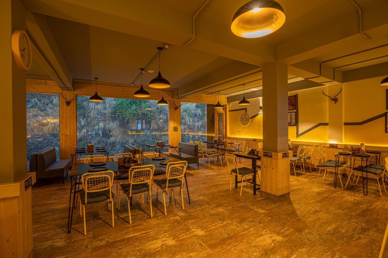 The Hosteller Kufri, Shimla Eksteriør bilde